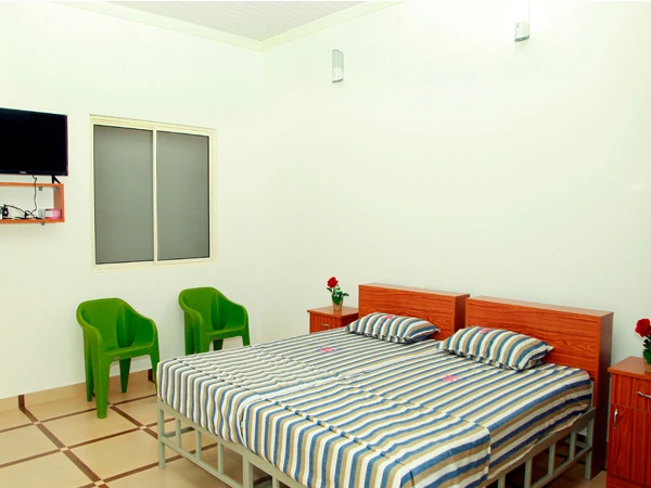 geriatric medical center kerala couple room